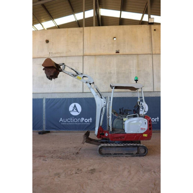 2014 TAKEUCHI TB216-44142354