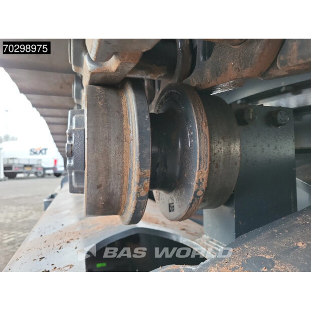 2025 هيونداي HX360L-44142396