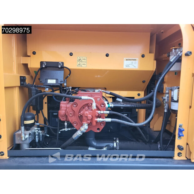 2025 هيونداي HX360L-44142401