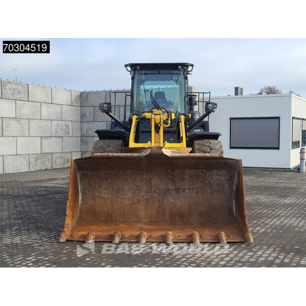 2023 Komatsu WA380-8E0-44142482