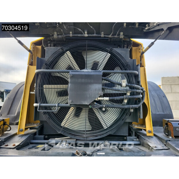 2023 Komatsu WA380-8E0-44142519