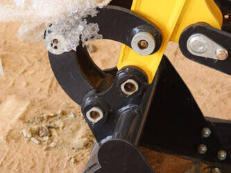 2024-agt-industrial-qh12r-1392196-44142796