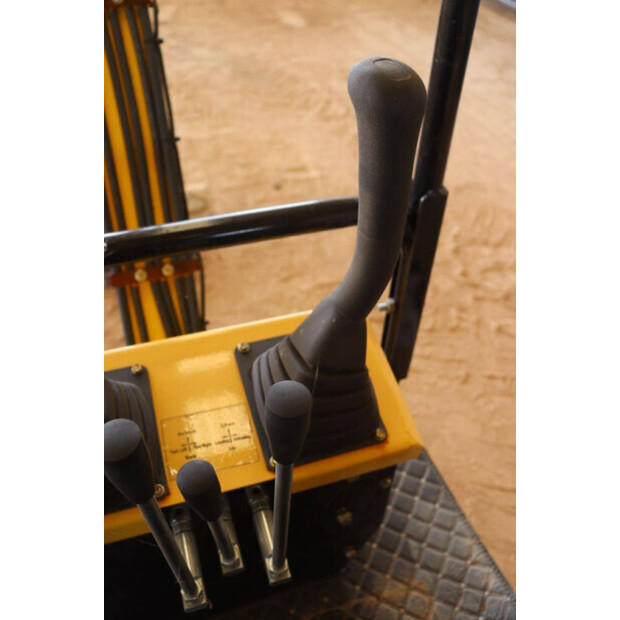 2024 AGT Industrial QH12R-44142816