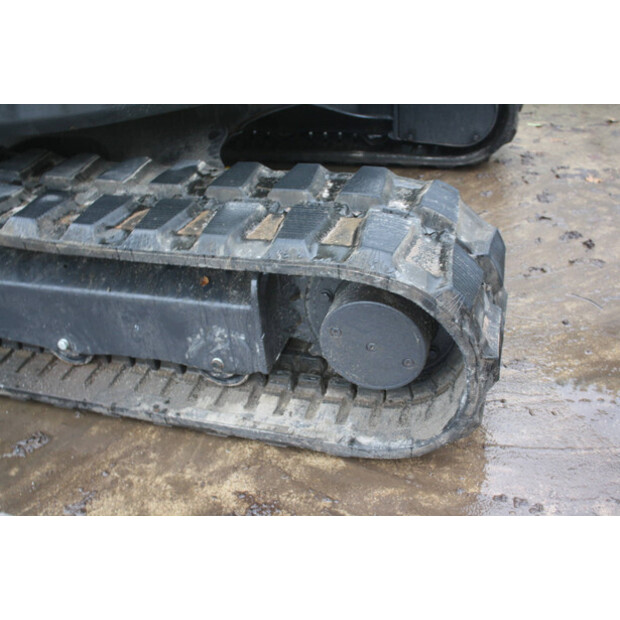 2015 يانمار VIO55-5B-44142937