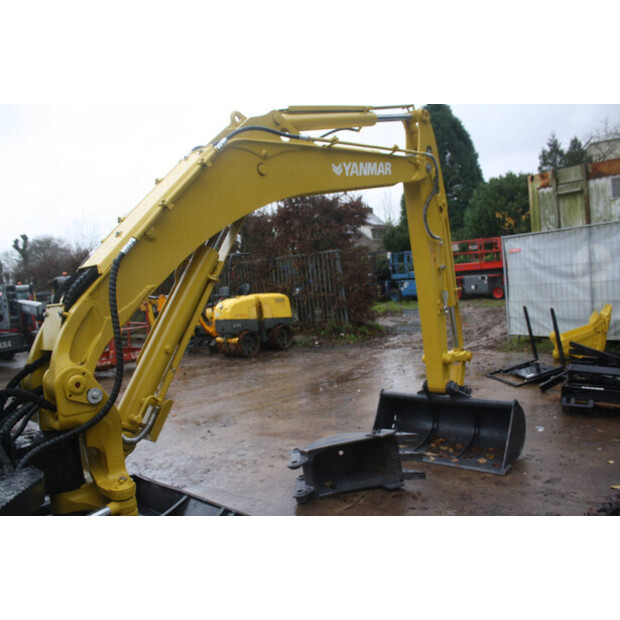 2015 يانمار VIO55-5B-44142954