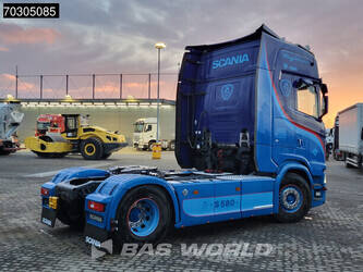 2017-scania-s580-1392211-44143123