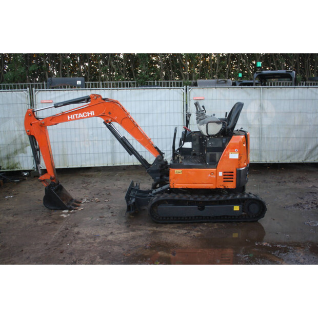 2016 Hitachi ZX17U-5-44143167