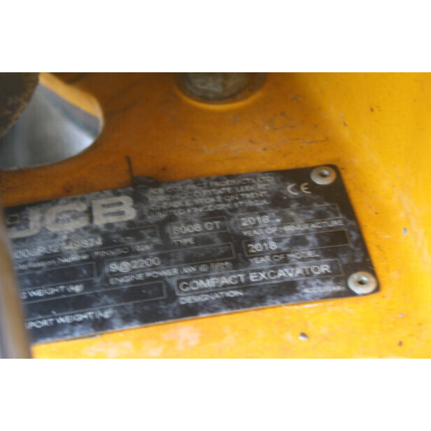 2018 جيه سي بي 8008 CT-44143224