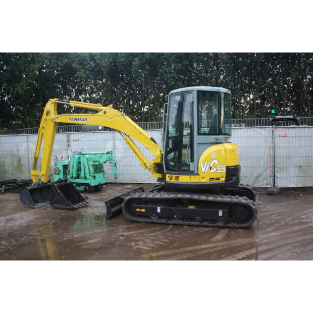 2014 يانمار VIO55-5B-44143421