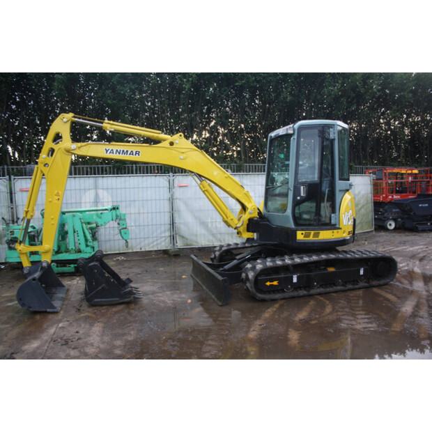 2014 يانمار VIO55-5B-44143423