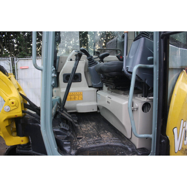 2014 يانمار VIO55-5B-44143432