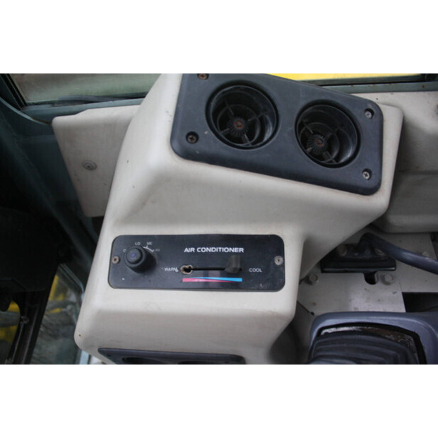 2014 يانمار VIO55-5B-44143436