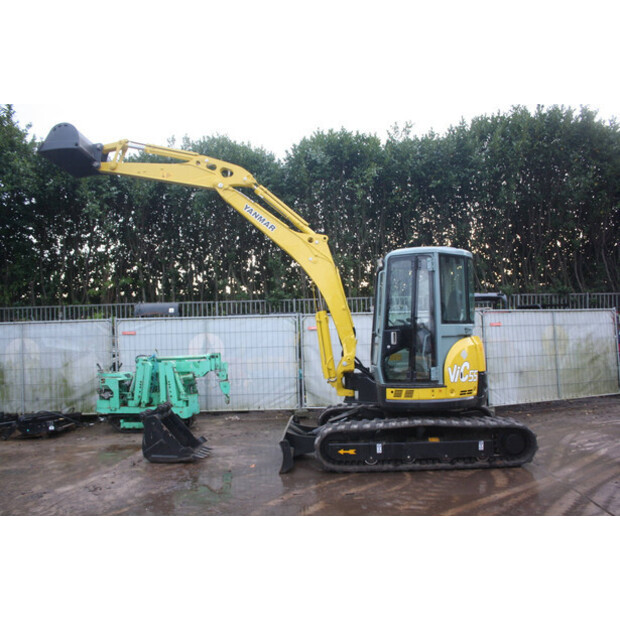 2014 يانمار VIO55-5B-44143438
