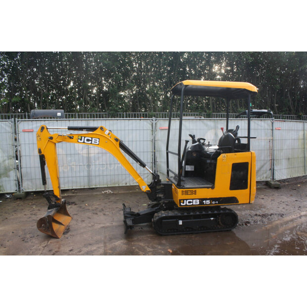 2019 جيه سي بي 15C-1-44143443