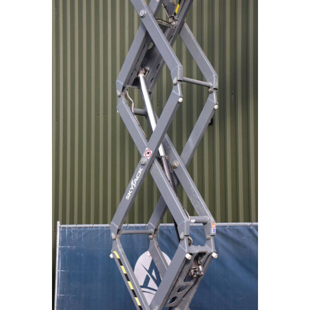 2021 SkyJack SJ3215-44143658