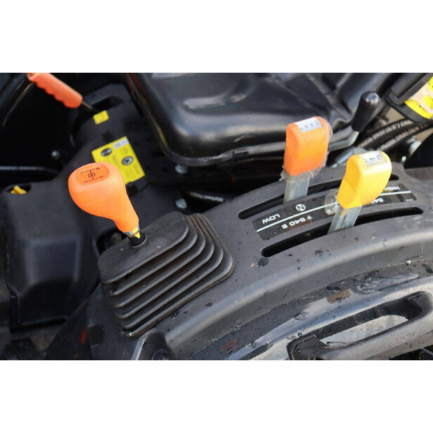 2025 Captain 263-44143937