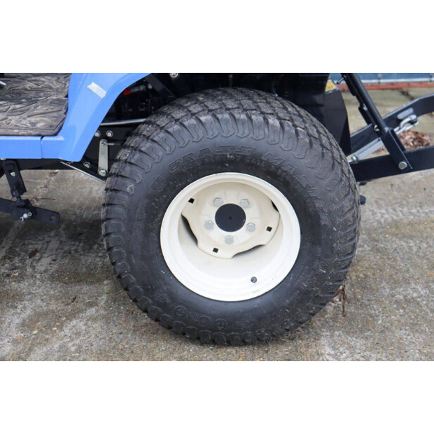 2025 لسكي TXGS24F-44144004