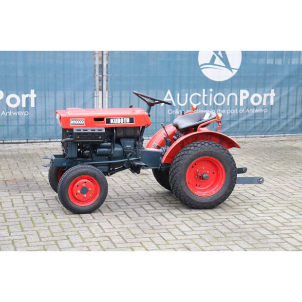 كوبوتا B5000D-44144297