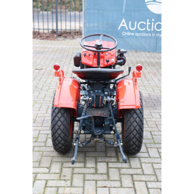 كوبوتا B5000D-44144301