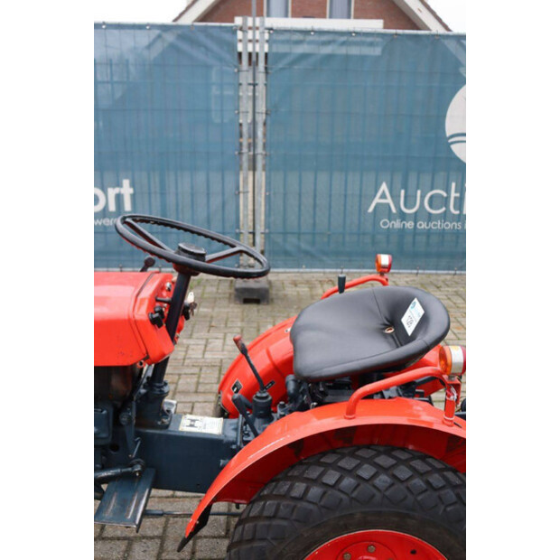 كوبوتا B5000D-44144318