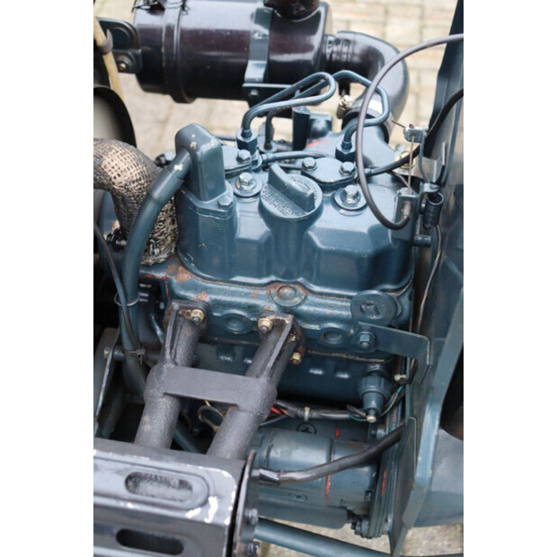 كوبوتا B5000D-44144327