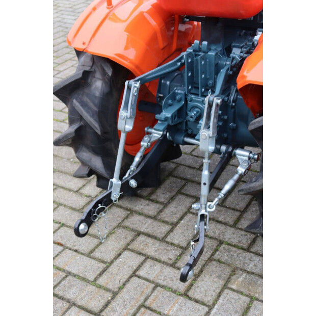 كوبوتا B7000-44144407