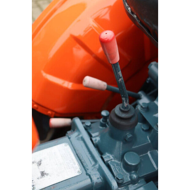 كوبوتا B7000-44144415