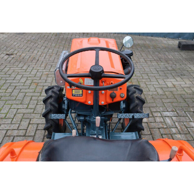 كوبوتا B7000-44144439