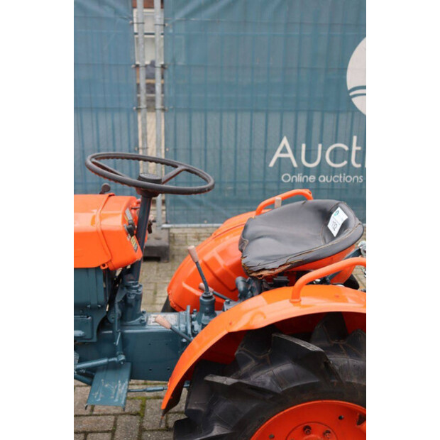 كوبوتا B7000-44144440