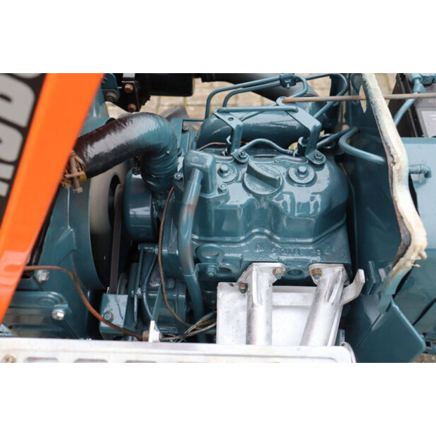 كوبوتا B7000-44144449