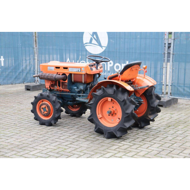 KUBOTA B7001-44144453