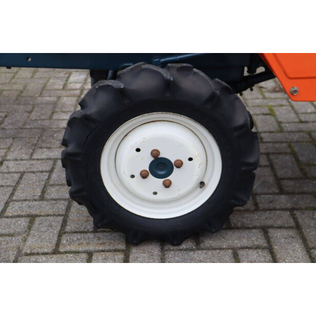 KUBOTA B1502DT-44144494