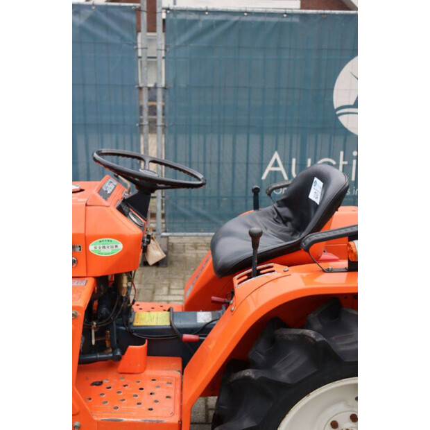 KUBOTA B1502DT-44144501