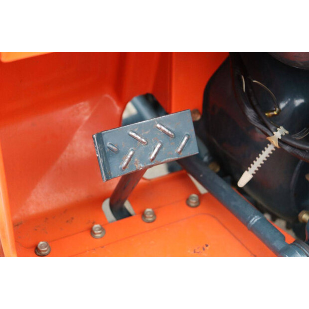 KUBOTA B1502DT-44144504