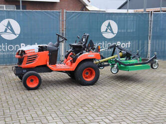 Image for TRACTORS KUBOTA BX2350