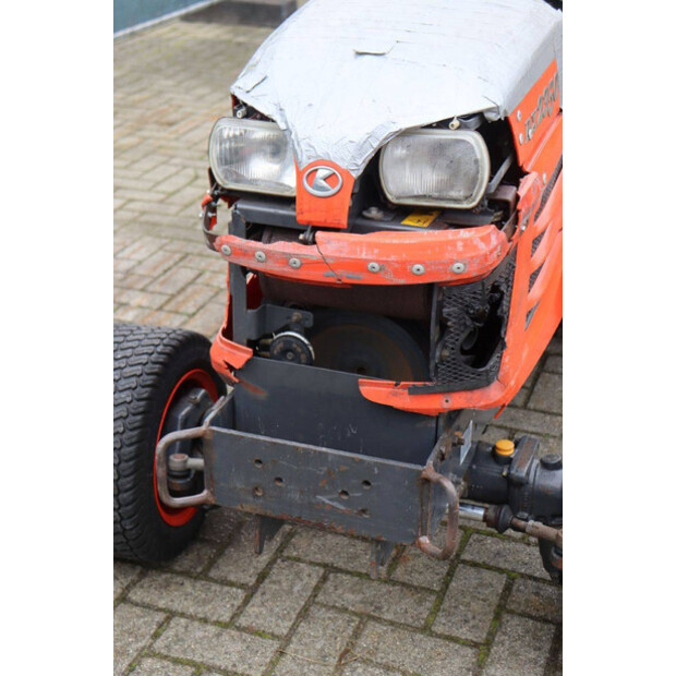 KUBOTA BX2350-44144526