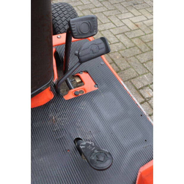 KUBOTA BX2350-44144542