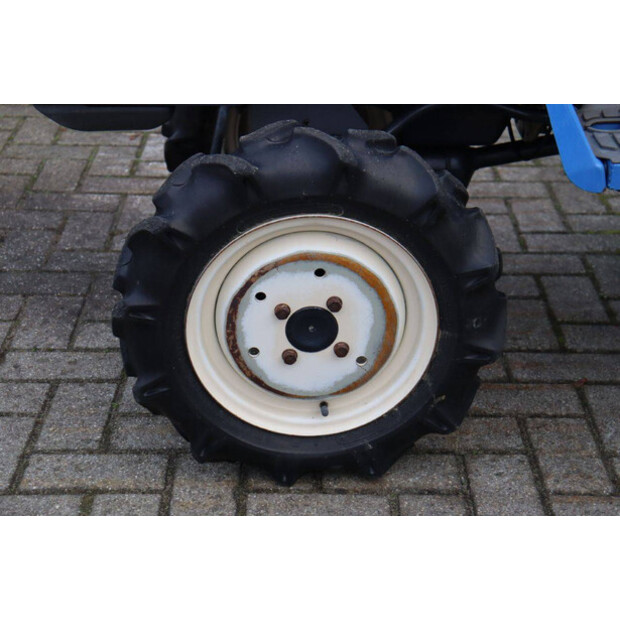 لسكي TF5F-44144596