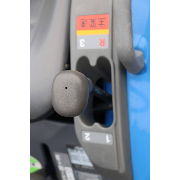 لسكي TF5F-44144608