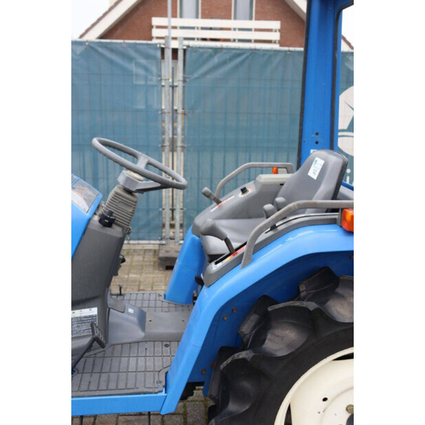 لسكي TF21F-44144673