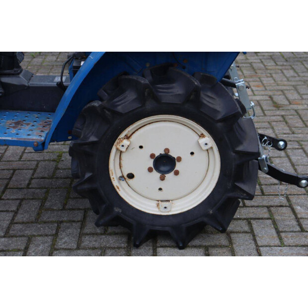 لسكي TU1400F-44144704