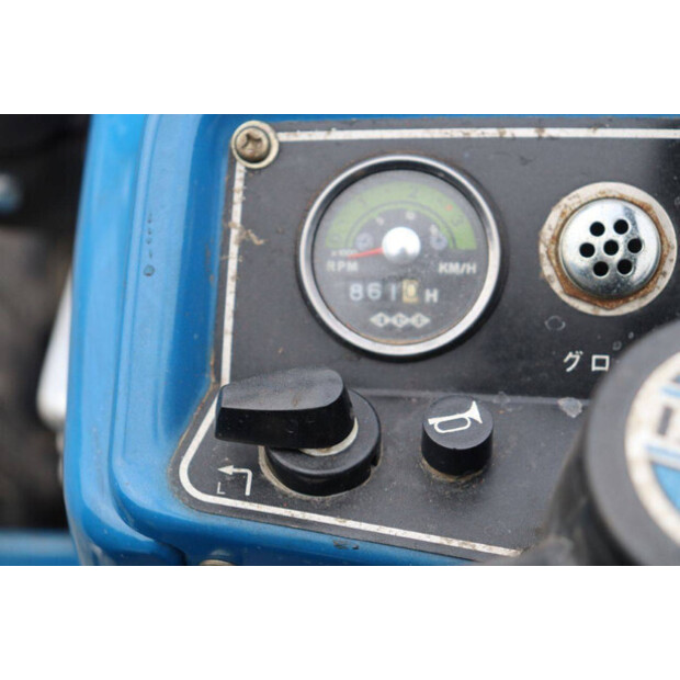 لسكي TU1400F-44144718