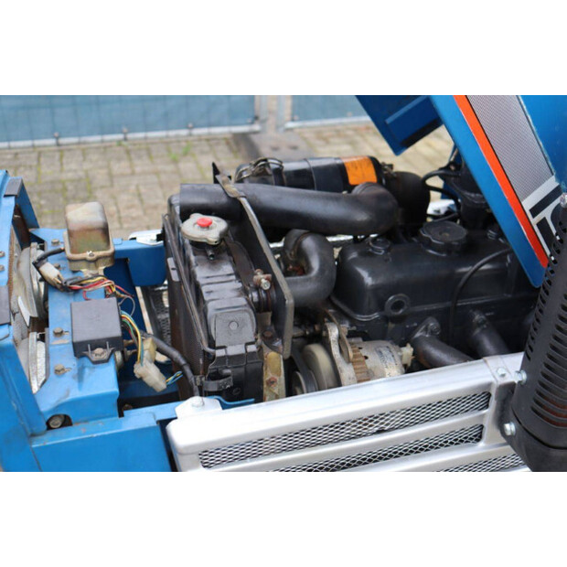 لسكي TU1400F-44144720