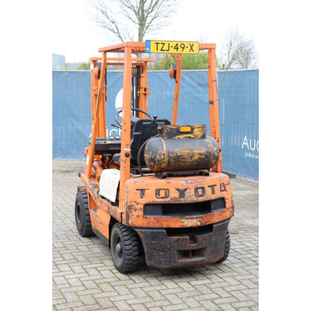 1999 تويوتا 42-4FG15-44145046