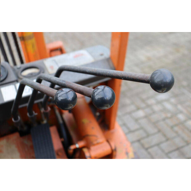 1999 تويوتا 42-4FG15-44145072