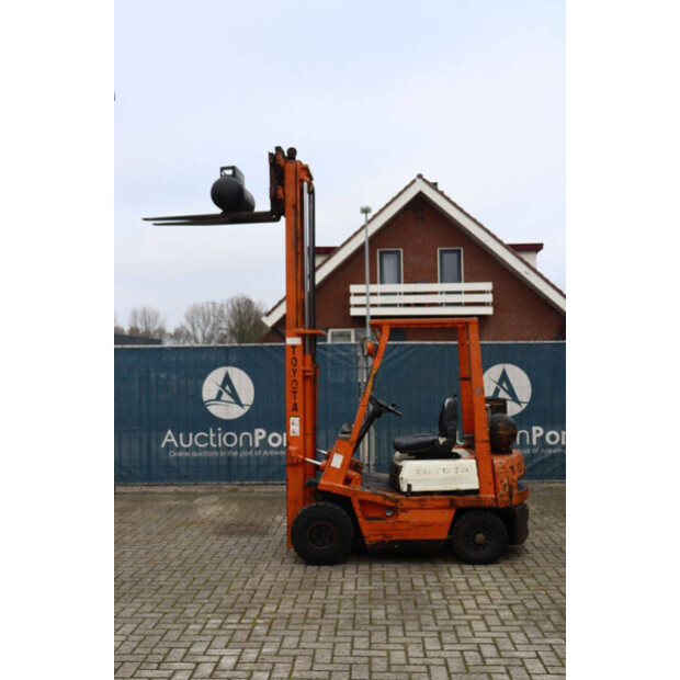 1999 تويوتا 42-4FG15-44145081