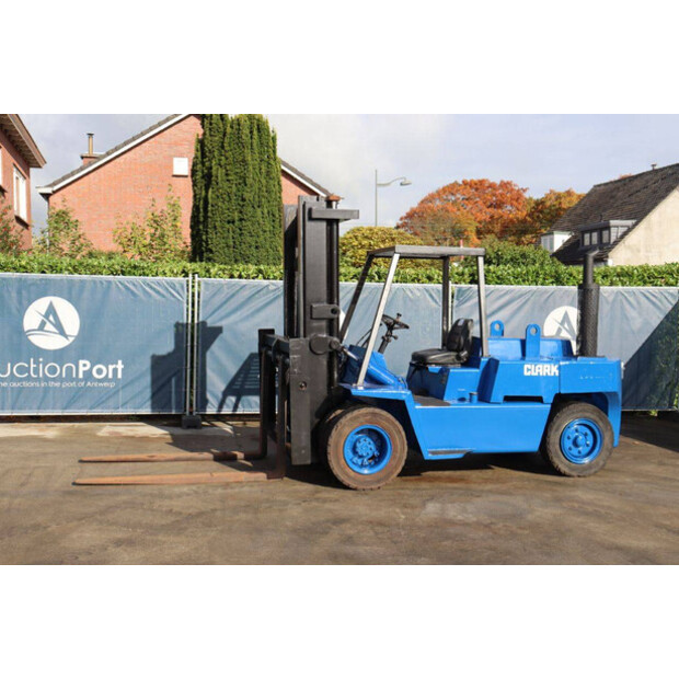 1995 Clark C 500Y155-44145174