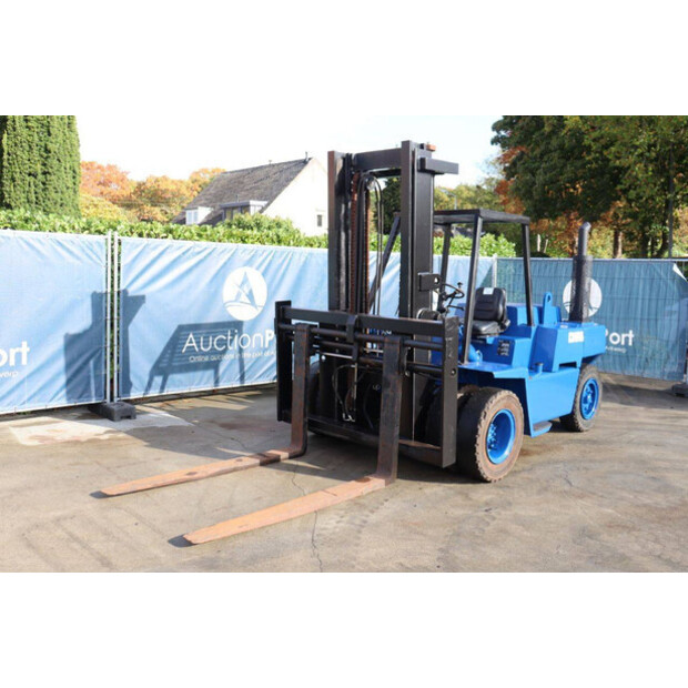 1995 Clark C 500Y155-44145182