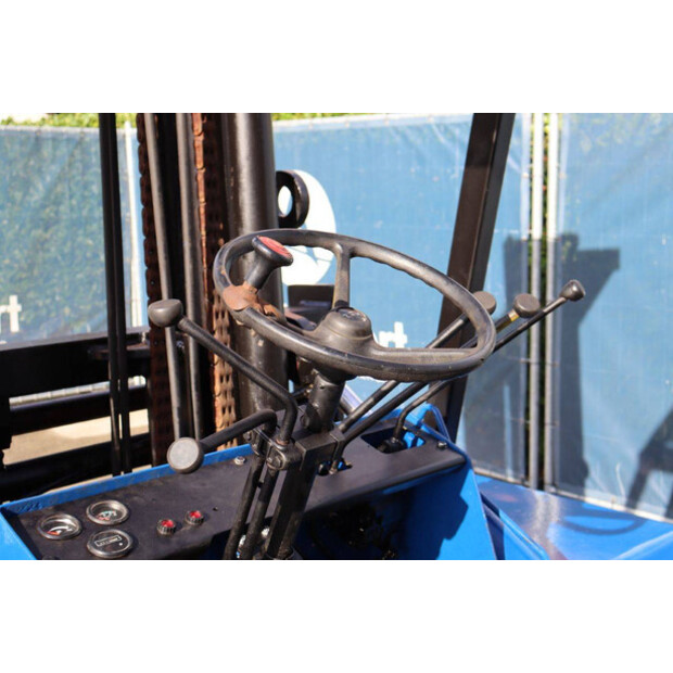 1995 Clark C 500Y155-44145198