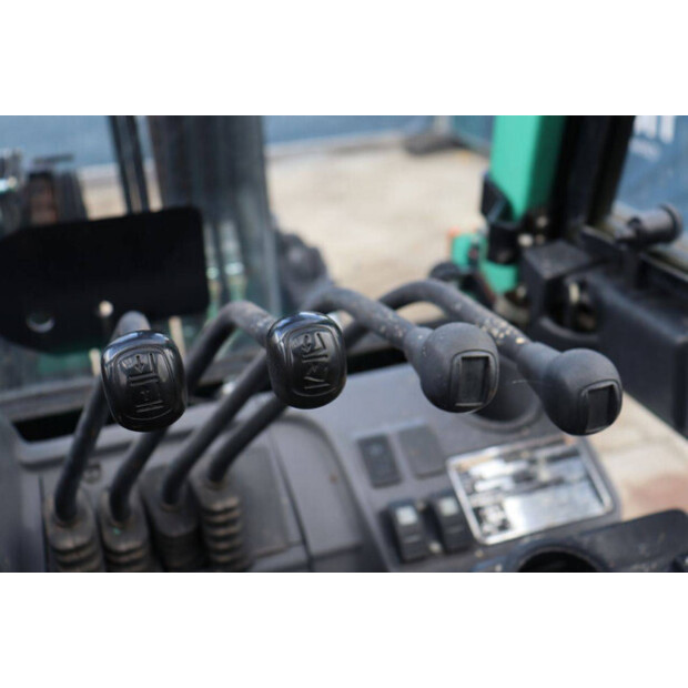 2018 MITSUBISHI FD45NT-44145341